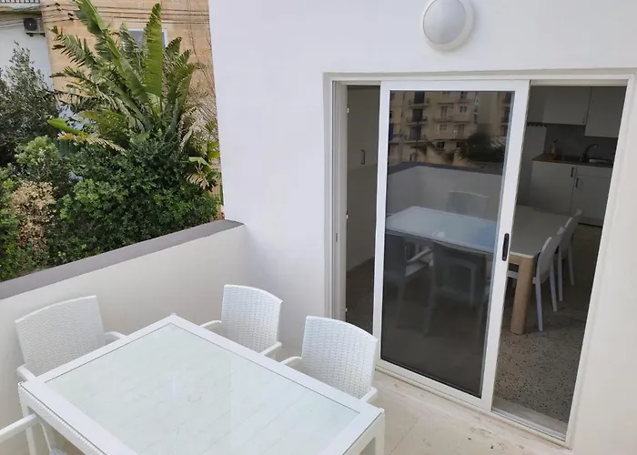 The Students House Saint Julian's